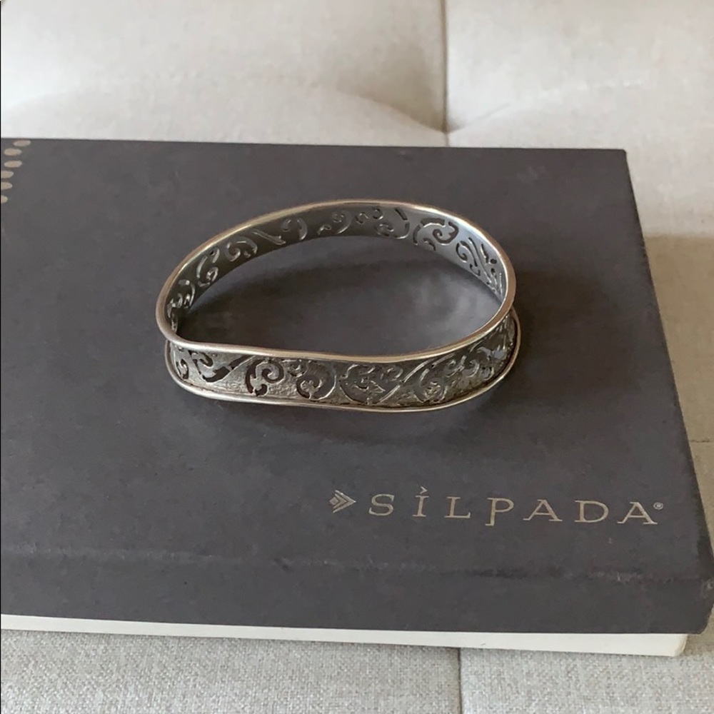 Silpada cutout bangle